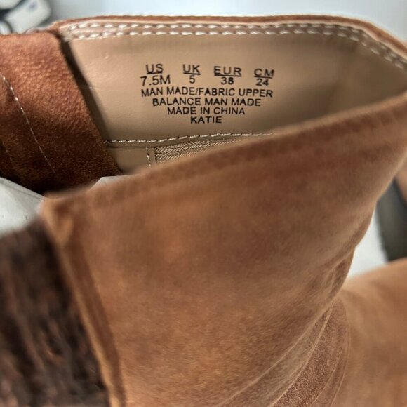 NWT Katie Slouchy Ankle Boot Suede Brown Women's Size 7.5 - Picture 3 of 9